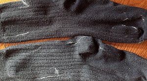 white streaks like powder